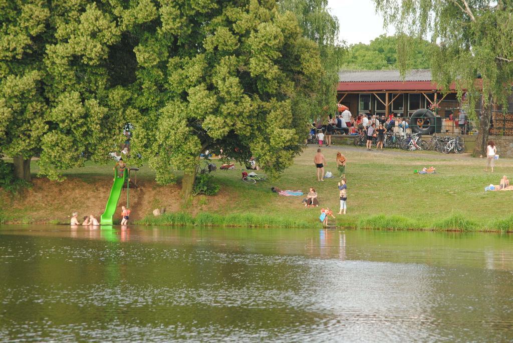 Camp Telc - U Rostenky Zimmer foto
